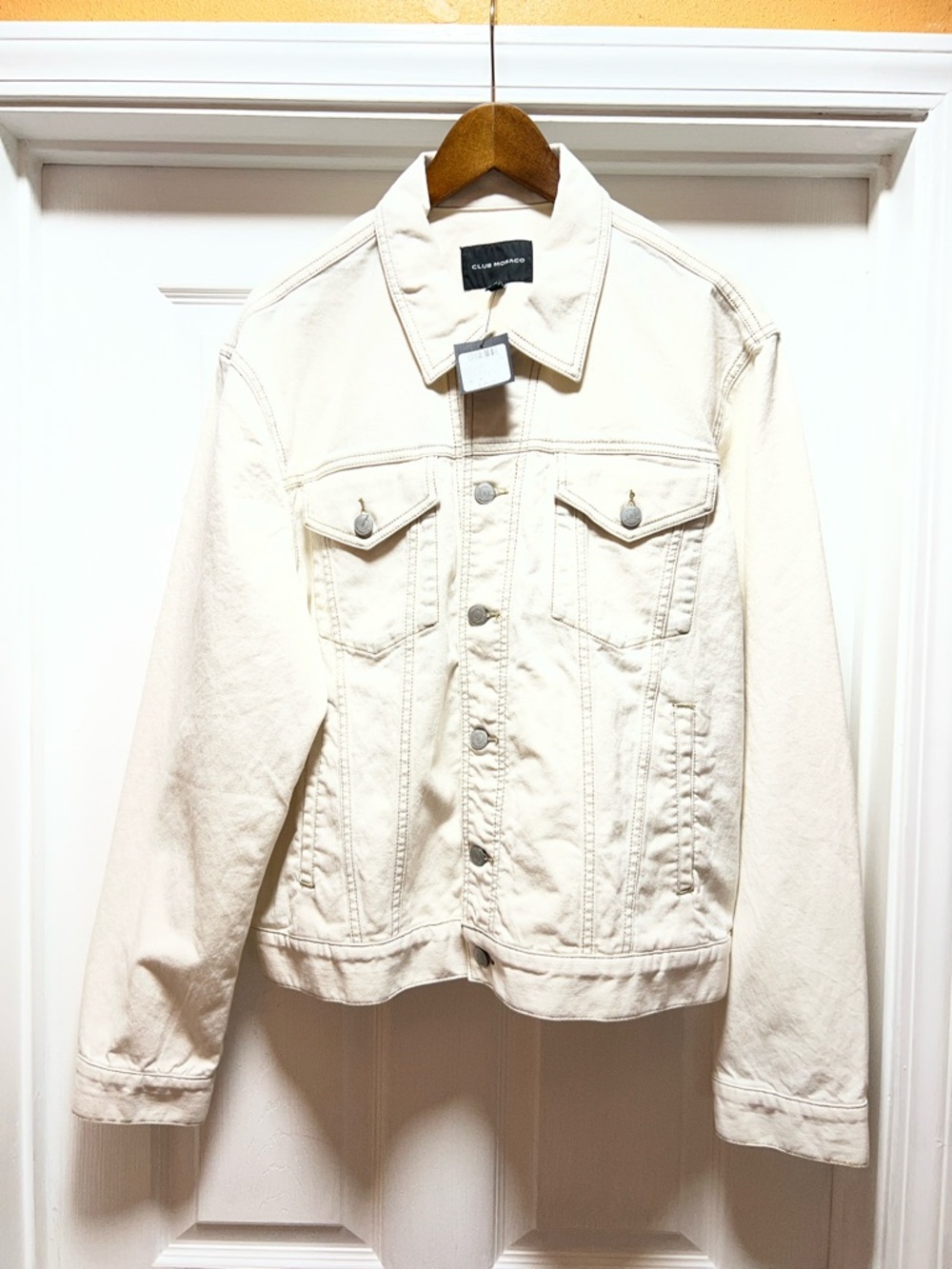 Club Monaco Off White Jean Jacket with Black Logo Label - NWT - XL